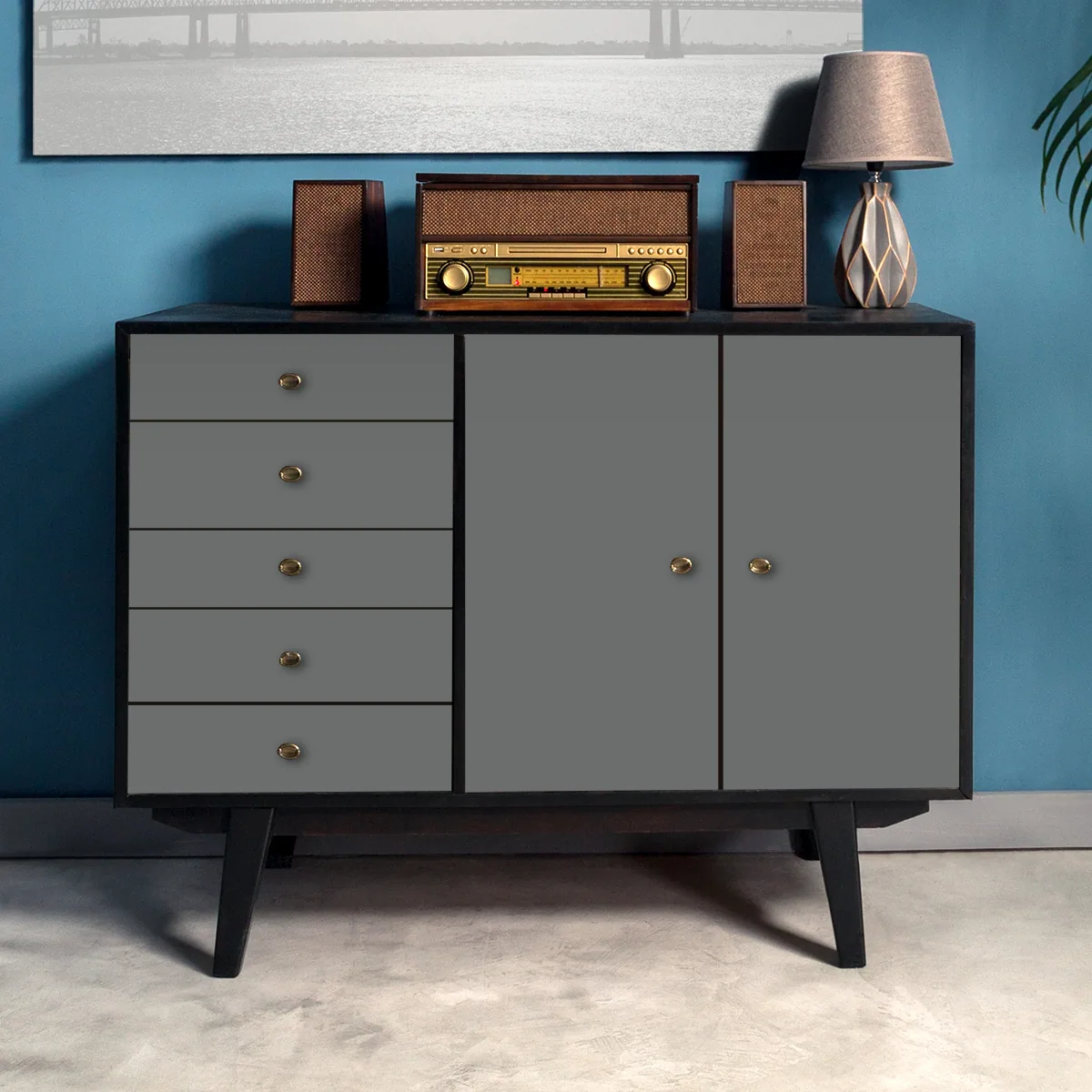 10144 DD applied in an interior